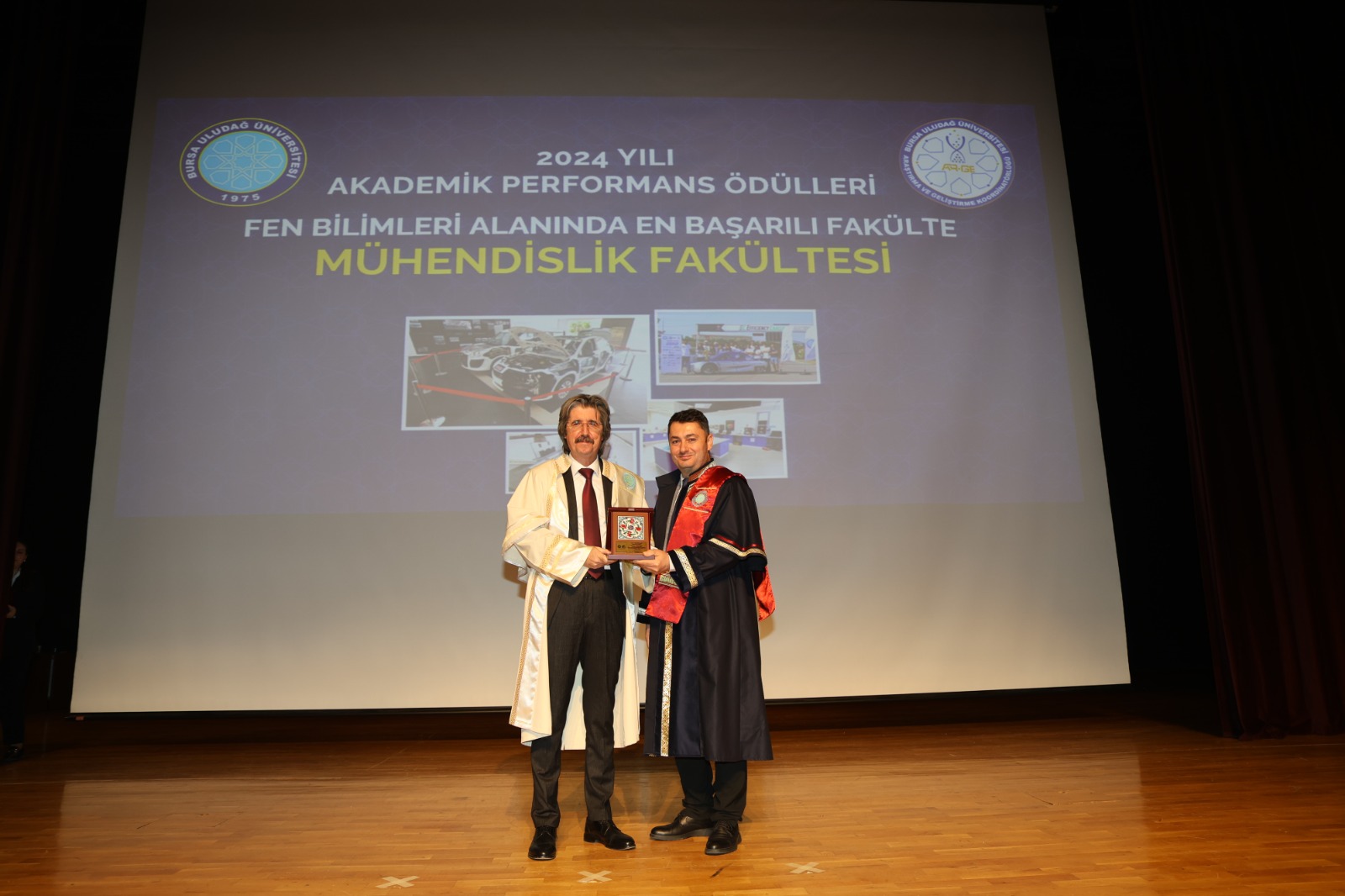  7f574769-b5bb-4ca3-8cf0-1f0da994d13b